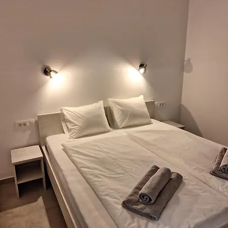 Apartment Alba Dalmata *